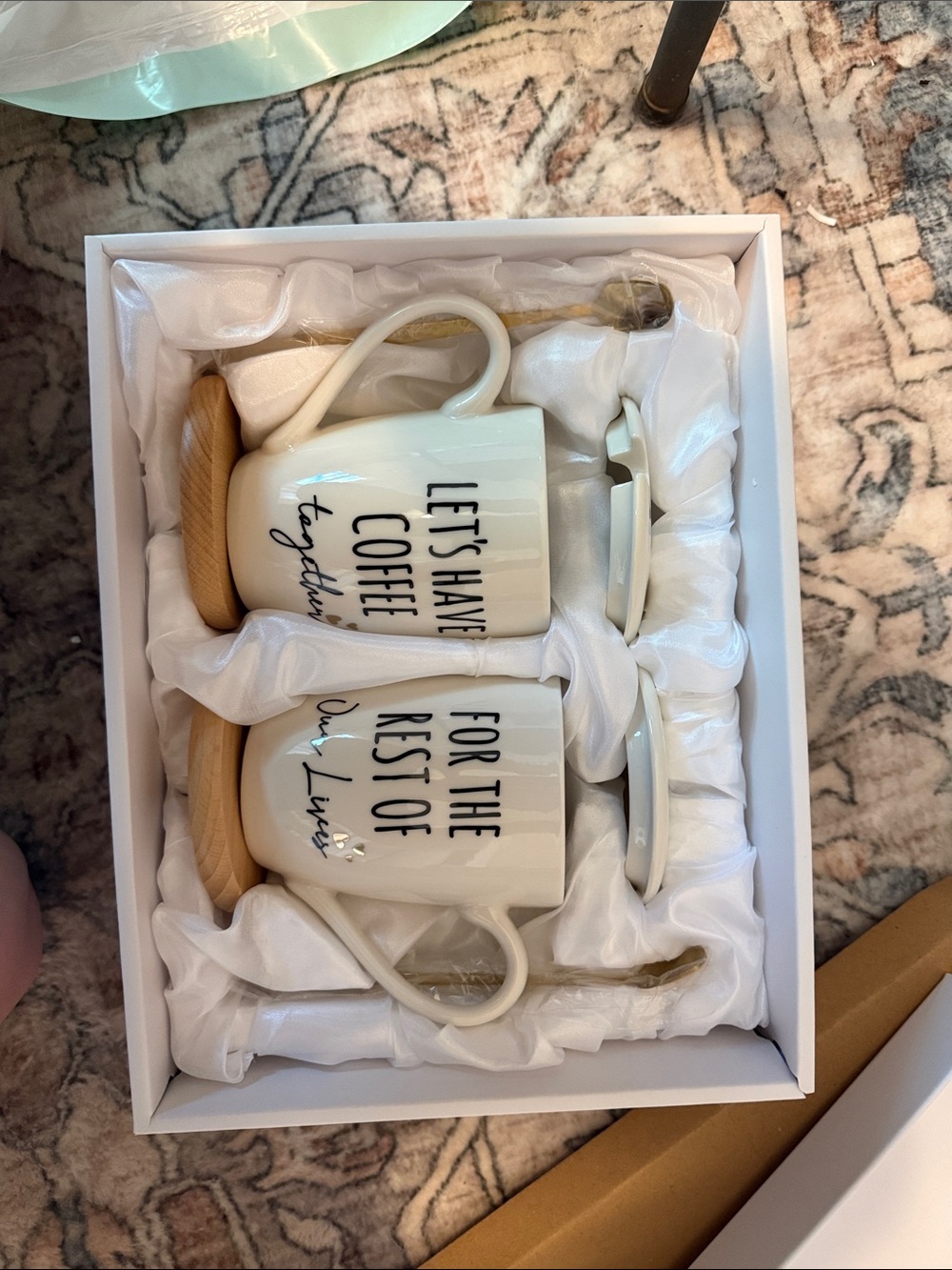 Set of 2 White Ceramic Coffee Mugs with Lids and Spoons